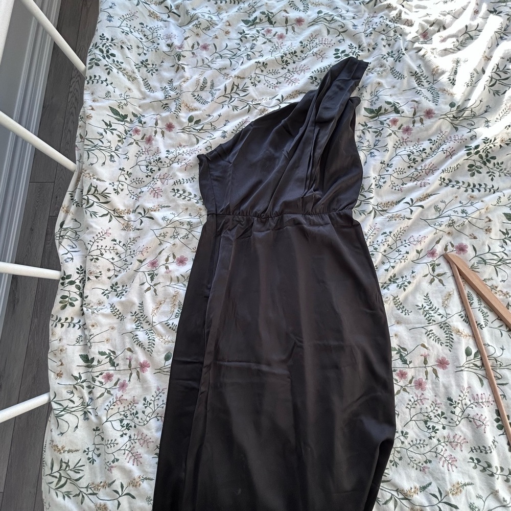 Elegant Black and Copper One-Shoulder Dress